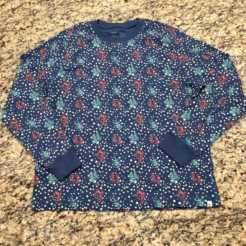 Pact Organic Cotton Long Sleeve Navy Blue Winter Tree Snow Print‎ L Pajama Top